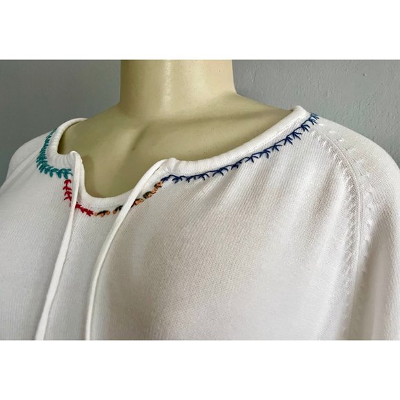 Vintage 80s White Stag Sweater Size L in White with Floral details long sleeves - Picture 9 of 10